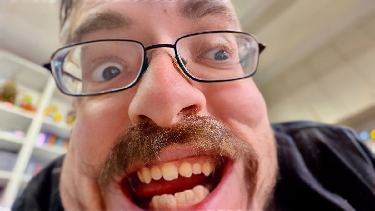 Ricky Berwick tweet media
