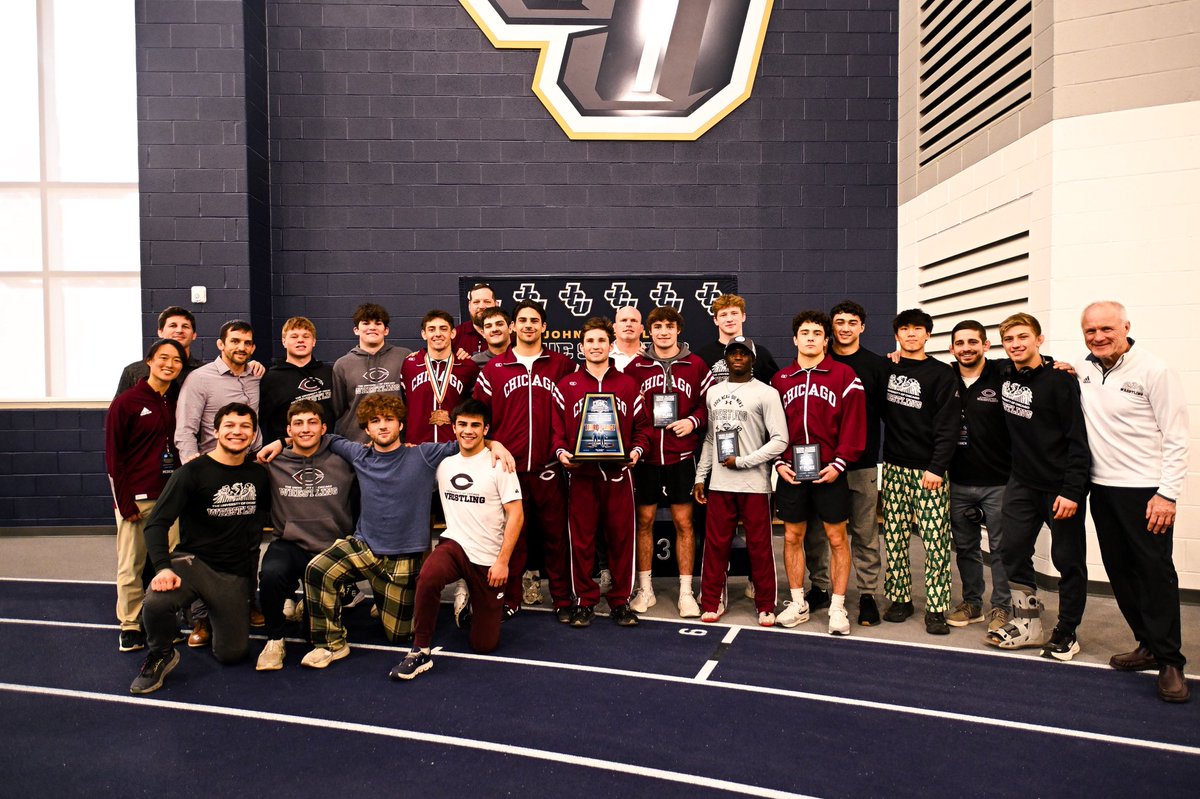 UChicago Wrestling tweet media