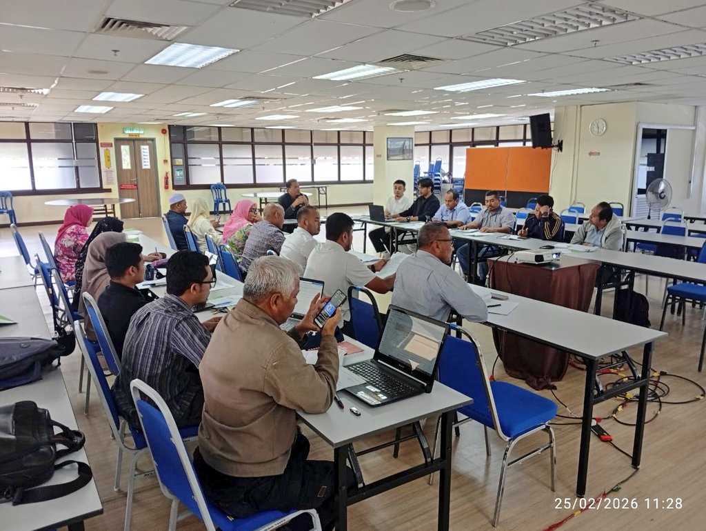 PasukanProjekTrg tweet media