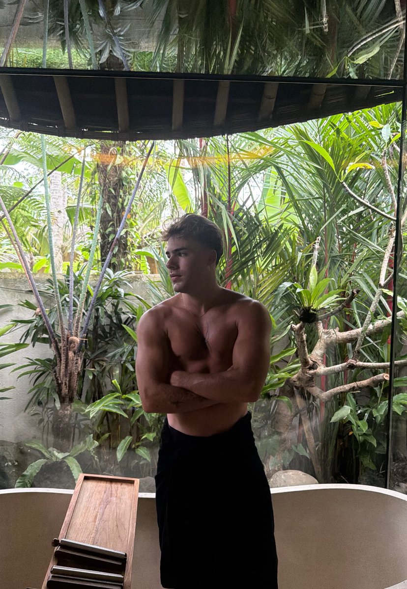 CaioCerqueira_'s tweet image. 💦🔥