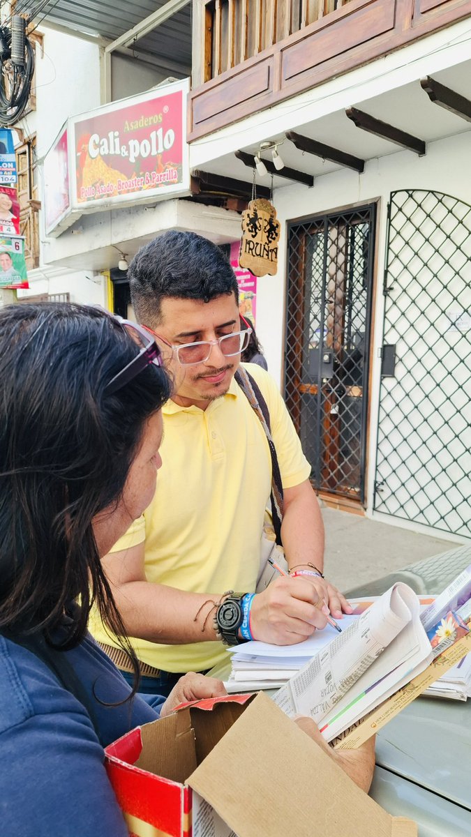 LuisAlbtoGarcia's tweet photo. Recorremos con el
Equipo de resistencia popular todas las calles y avenidas de Norte de Santander - la unidad es la victoria y vamos por más de 400000 votos a Cámara ❌ por Norte de Santander y Senado @PactoCol @PactoHistorico @convergenciaco @IvanCepedaCast @albertobemo https://t.co/O1GKEnUmmM