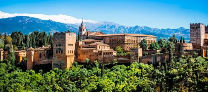 T_Onate's tweet photo. #DiaDeAndalucia

... sin duda, Trajano, Adriano y Séneca estarían de acuerdo conmigo que lo que enamora de Bética, no sólo son lugares como Ronda, Sevilla o Córdoba,  o el palacio "rojo" andalusí, sino el trayecto entre sus sierras, ríos y campos .. y que decir de su gente https://t.co/QM3geAyVht