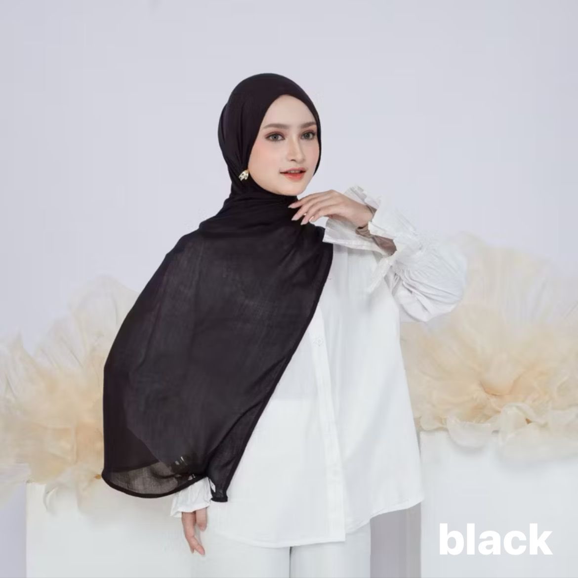 💌 BAGI-BAGI DADAKAN ! —etherecherie

rules ;
๑ rt dan like tweet ini
๑ reply "done" mempermudah aku spin pemenang
๑ hanya untuk 3 pemenang, masing" mendapatkan 1 viscose ansya dengan warna viscose random ( CEK ALT )
๑ close 2 maret 20:00 WIB &amp; pengumuman 3 maret 10:00 WIB