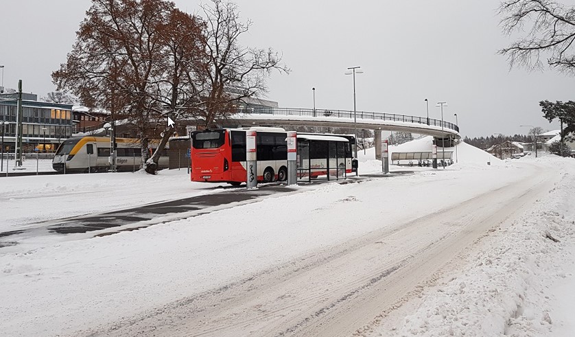 Hello <a href="/elonmusk/">Elon Musk</a>!

Congratulations on <a href="/Tesla/">Tesla</a>'s  FSD testing plans in Jönköping County, Sweden 🇸🇪

Quick question from Mullsjö:
Our local kommunalråd Per Högberg has said he wants to go from testing to a permanent, fully driverless (unsupervised) robotaxi service as quickly as