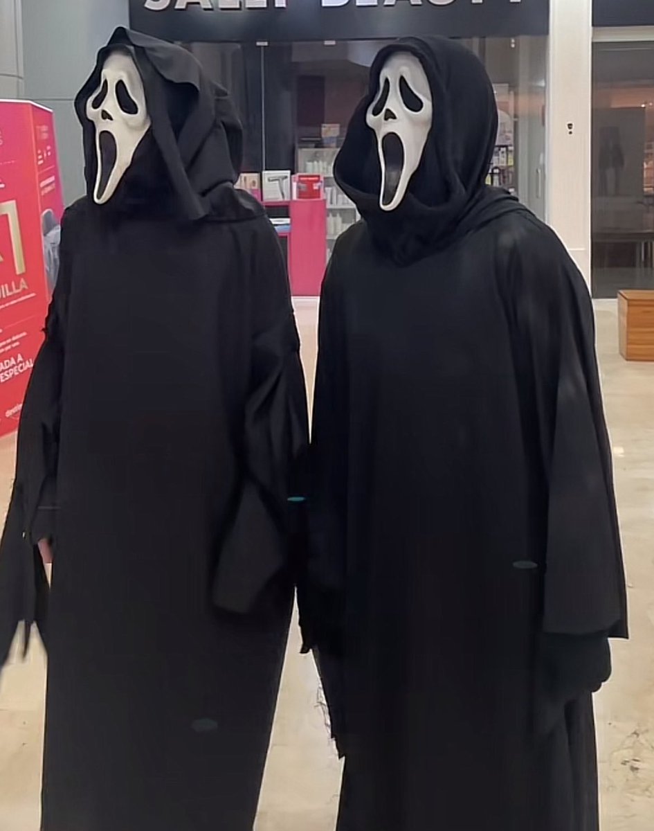 Joss Duard the Vampire Slayer tweet media