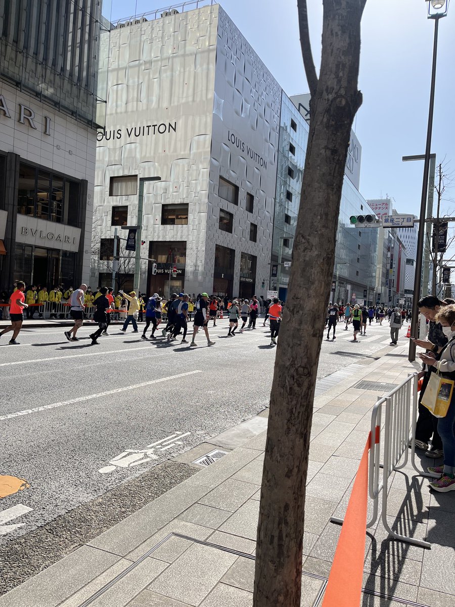 東京マラソン🏃やってた…