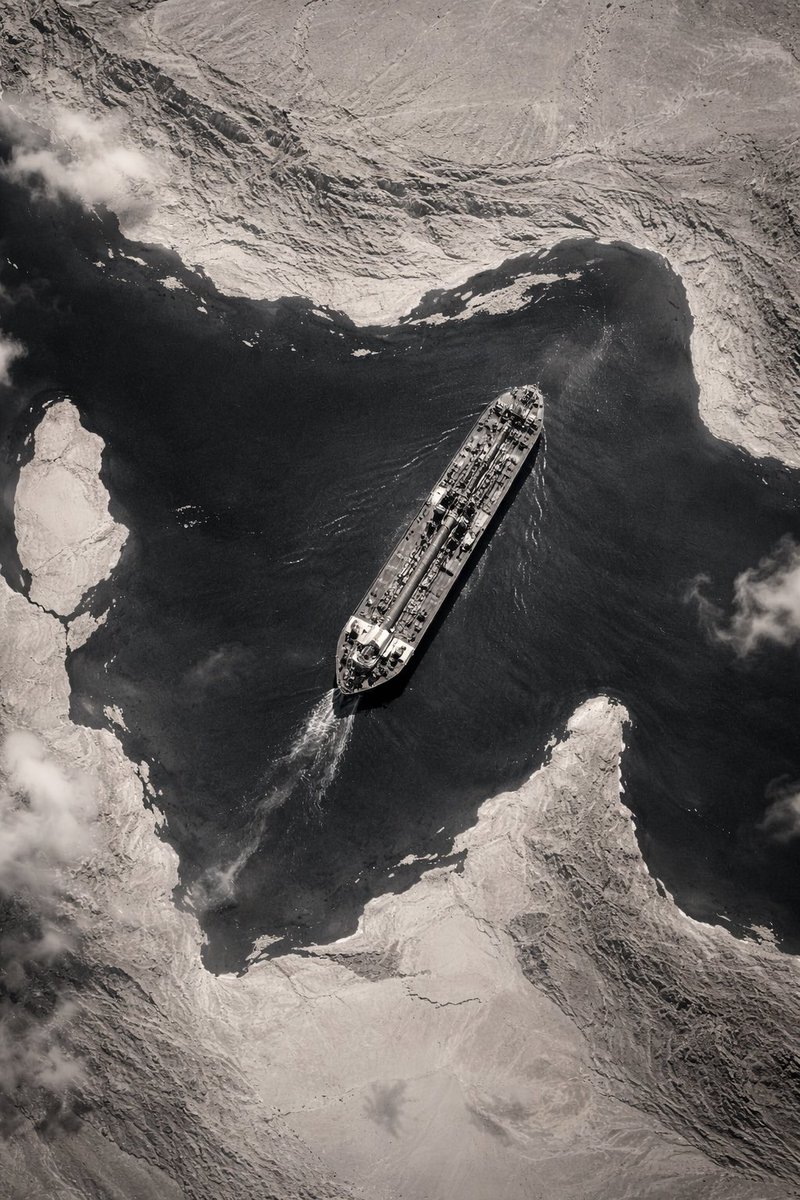 Abaflix's tweet photo. Roughly a fifth of the world’s oil flows through the Strait of Hormuz, making it the single most concentrated geopolitical choke point in the global energy system.

 https://t.co/DvplNREtzr https://t.co/NBDUDsAI5F