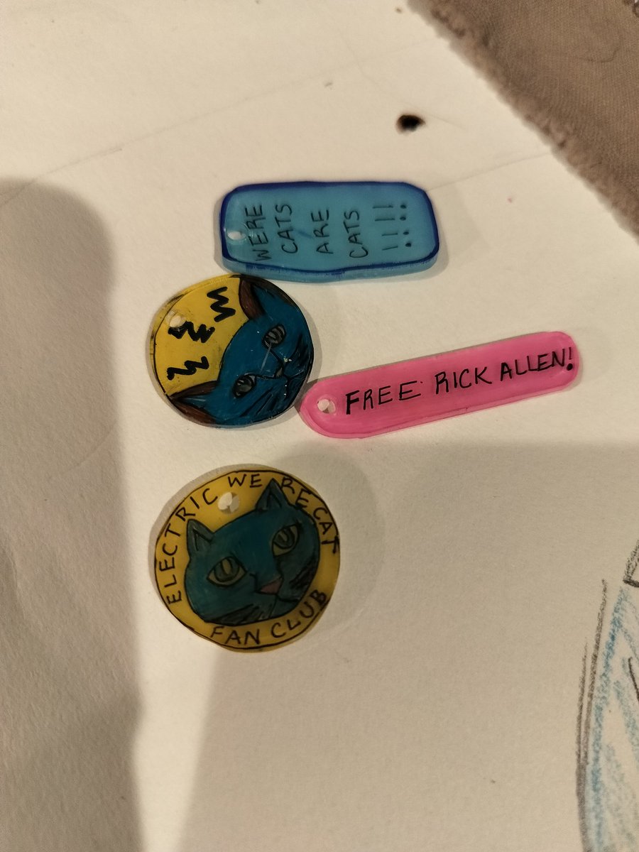 Postpunkmamma tweet media