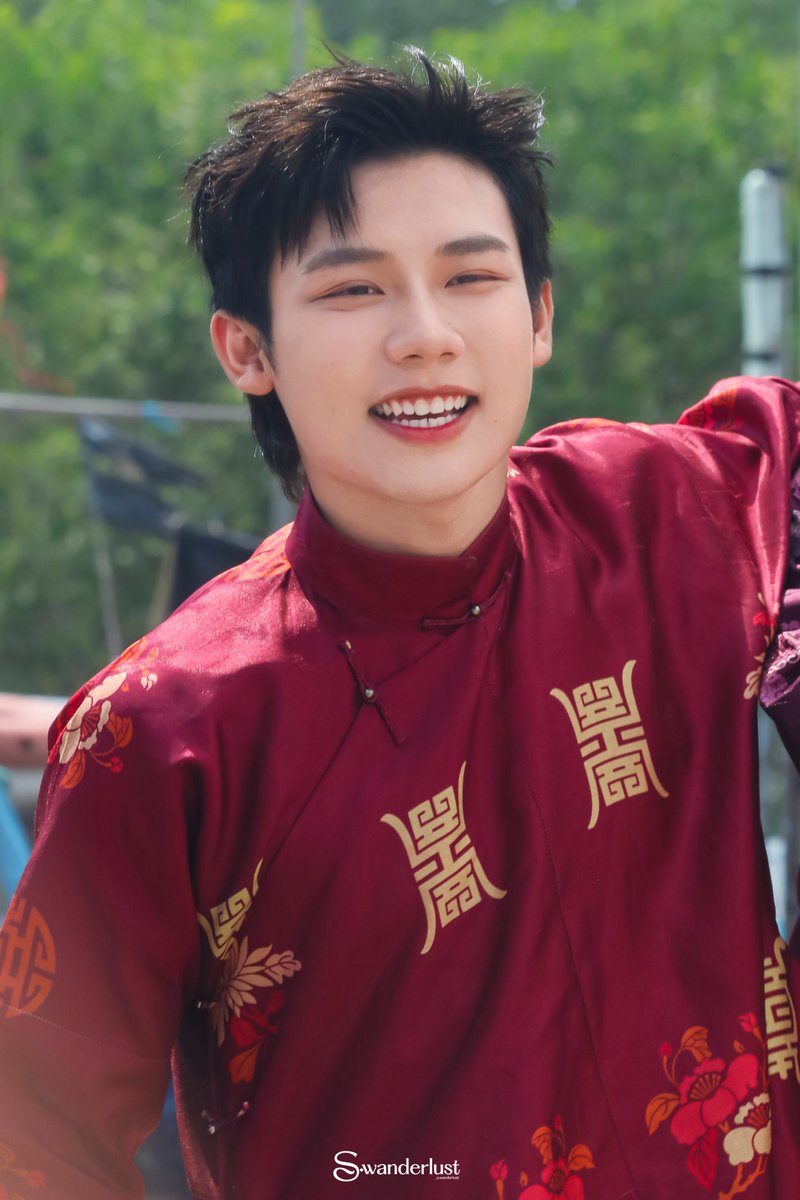 _swanderlust_'s tweet photo. VTV 12 Con Giáp    #SwanNguyen #SYE #ShowItAllVietnam https://t.co/Aq0er8TsPS