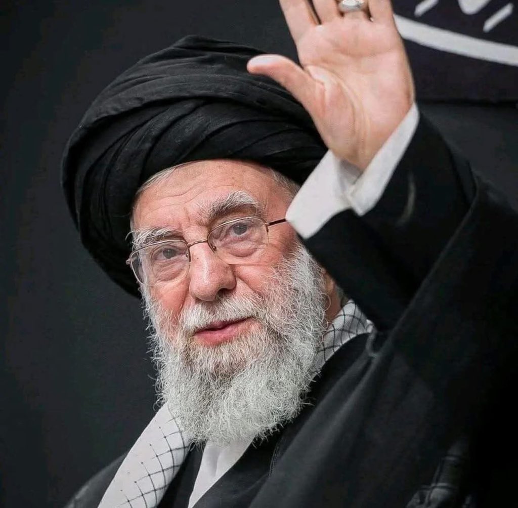 Nasrullah180's tweet photo. عوامی رائے ❕

آپ اس وقت کس کے ساتھ کھڑے ہیں

ایران 

امریکہ https://t.co/i5bwku6S80