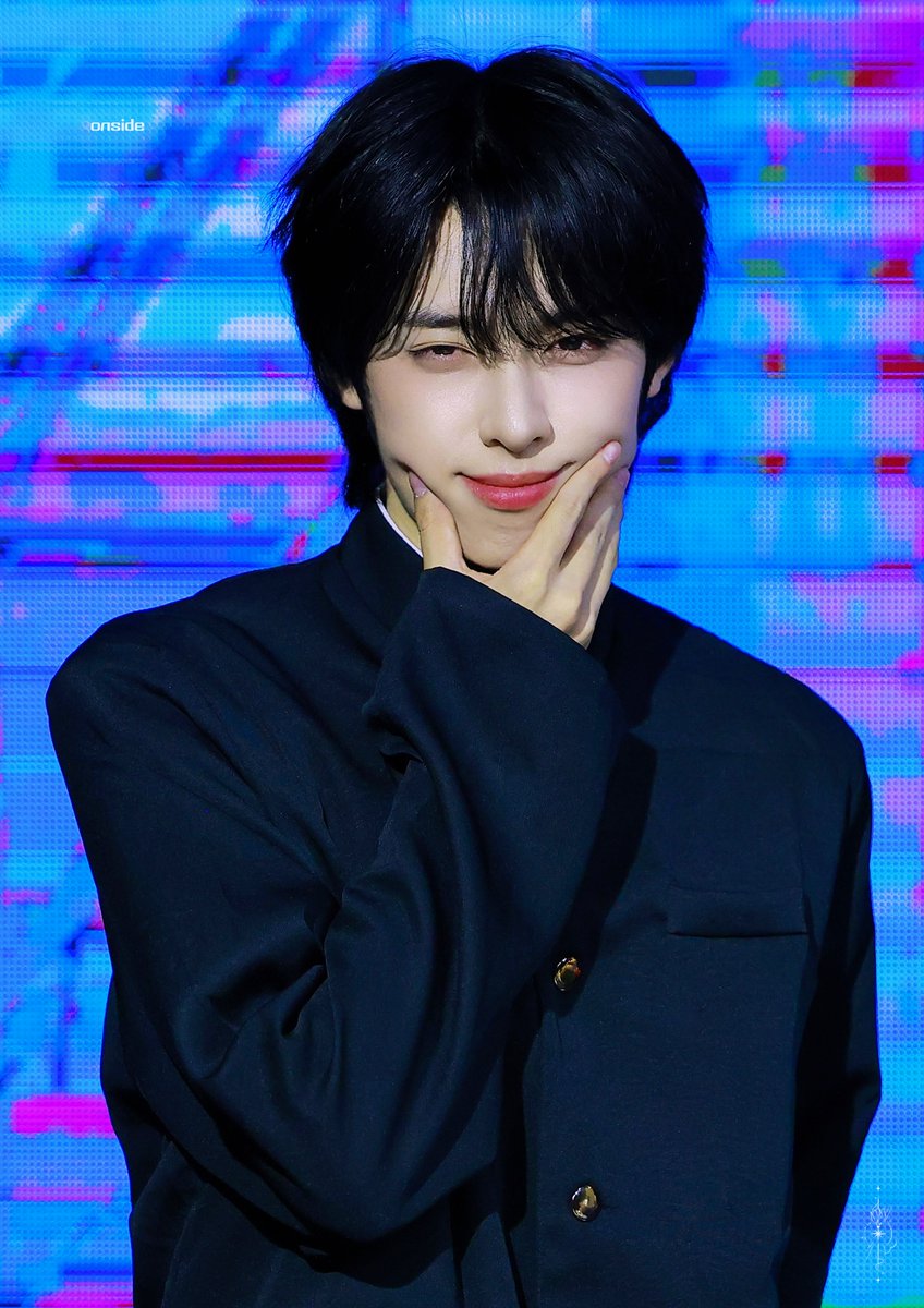 ᴏɴ sɪᴅᴇ tweet media