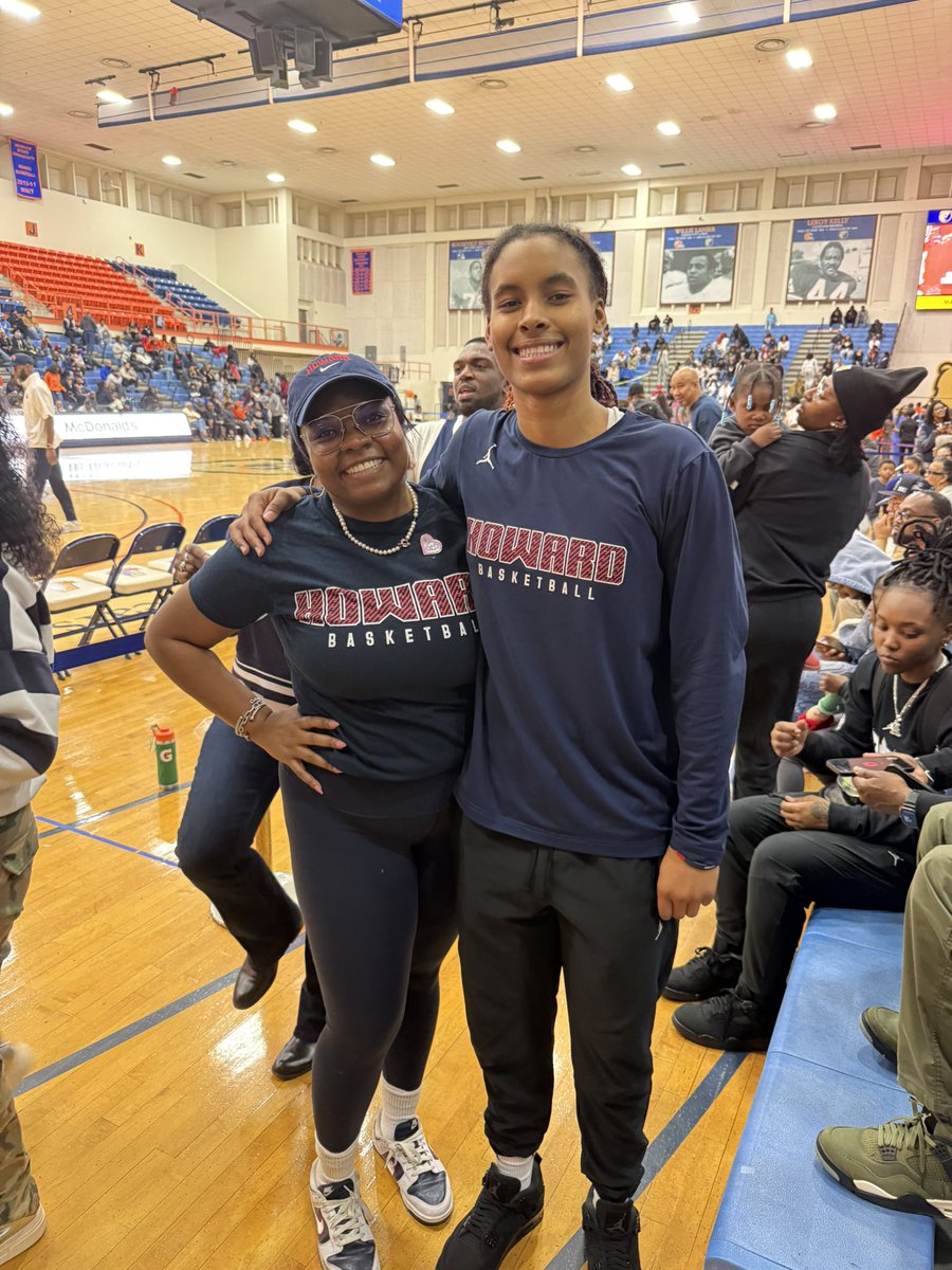 Erica Rochelle tweet media