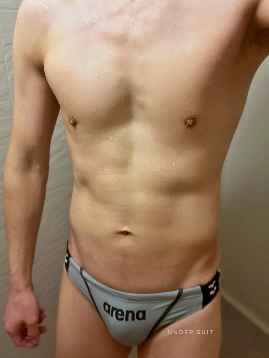 under suit tweet media