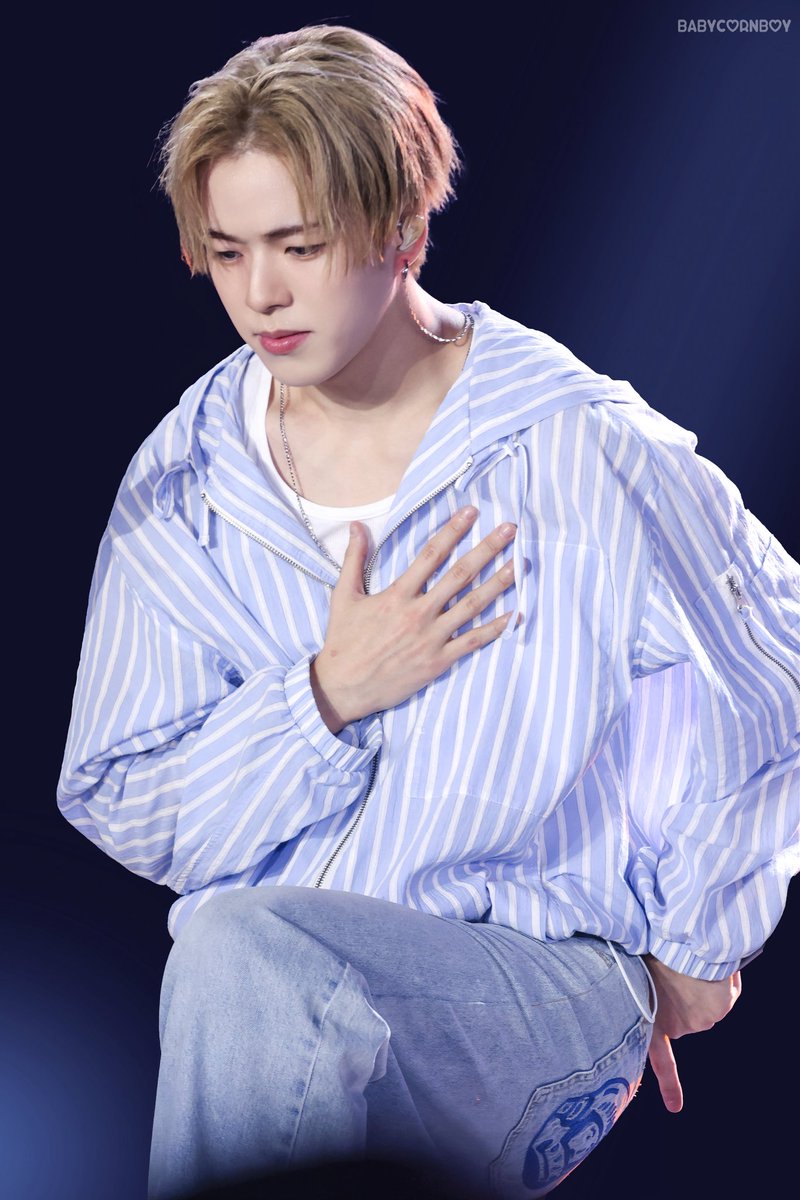 babycornboy tweet media