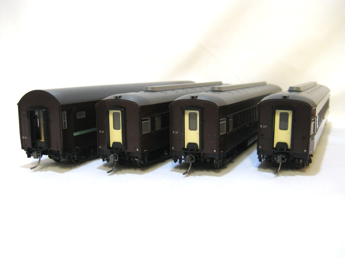 大阪店】 国鉄10・32系 商品：国鉄10・32系 寝台客車（茶色）4両セット