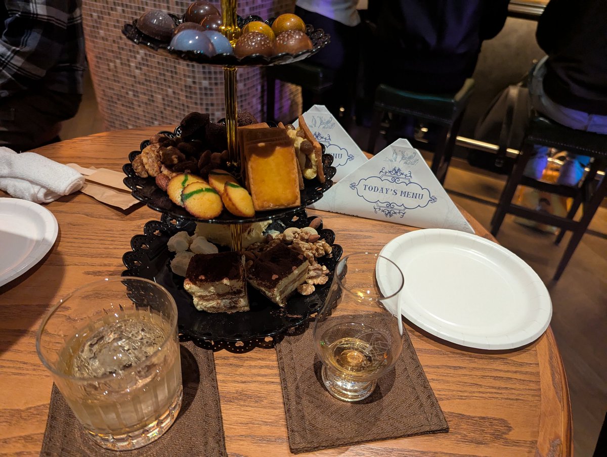 ろたん tweet media