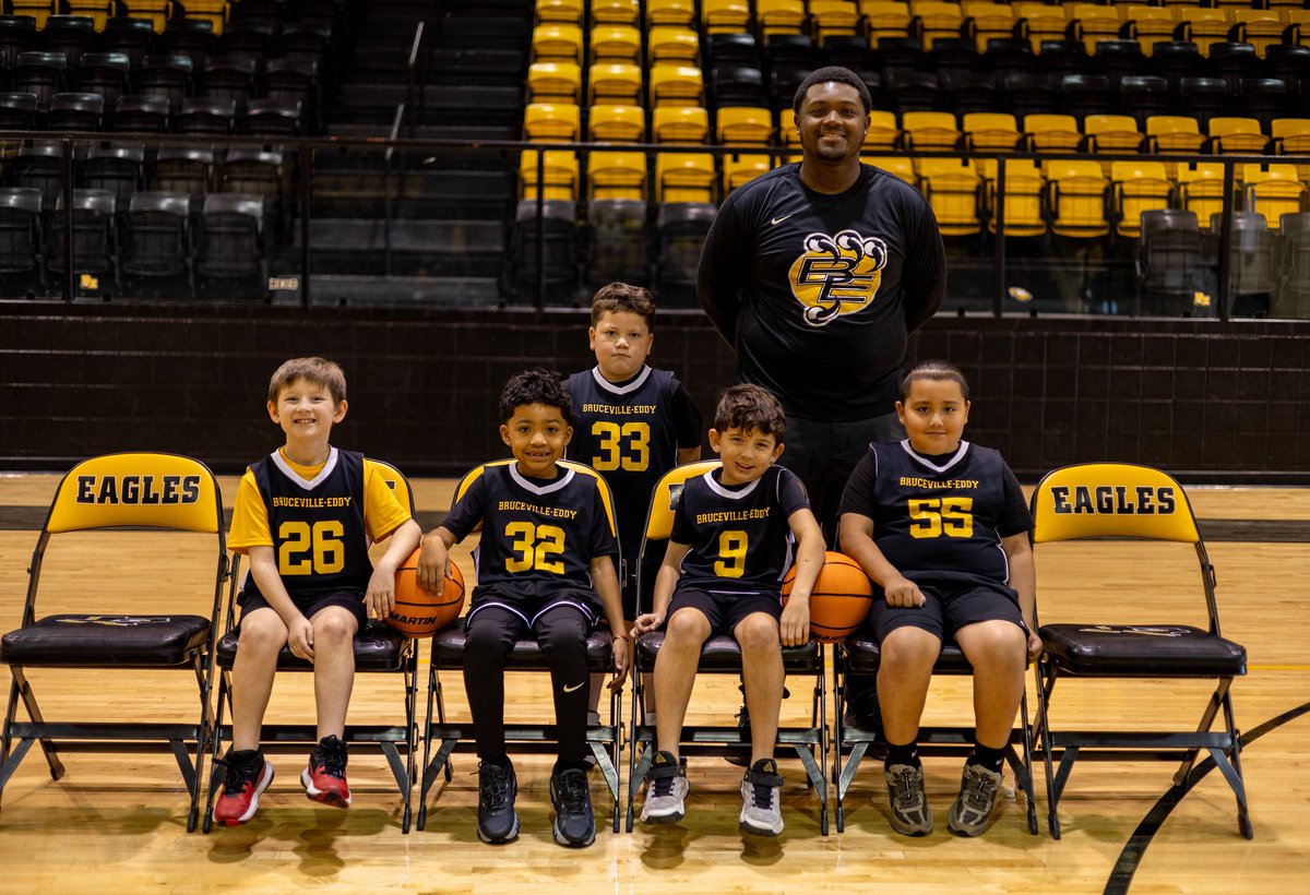 Kym Chapa tweet media