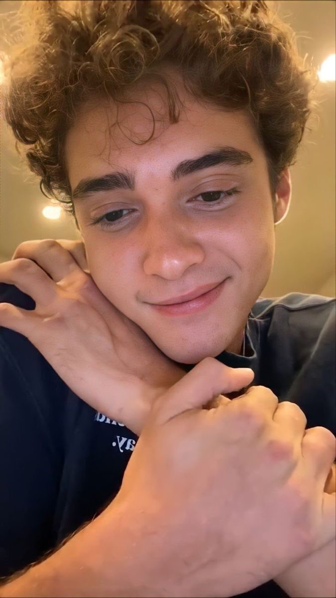 ᴇʟᴠɪs ᴍᴇʏᴇʀ tweet media