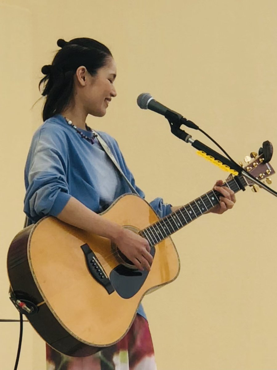 shower_music's tweet image. Anlyさんのライブ、素晴らしかった〜

#musicshower #東村 #anly