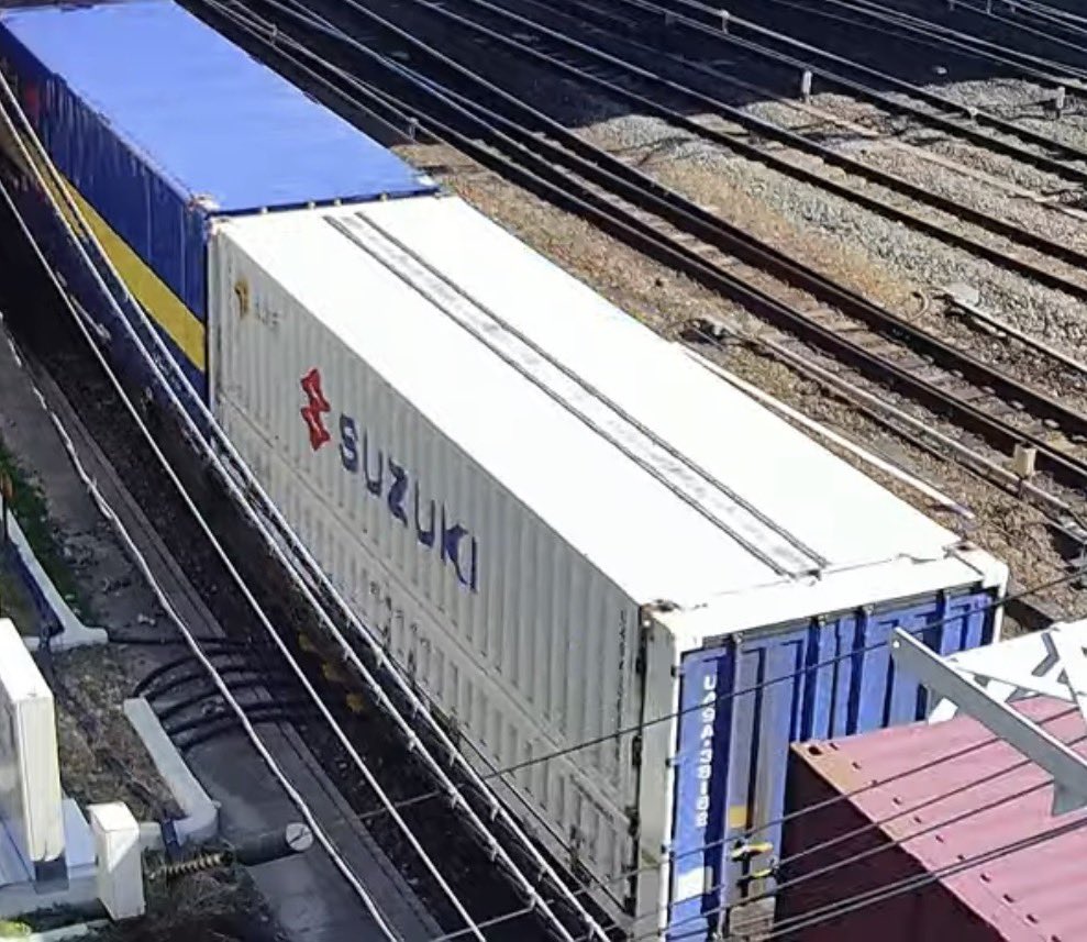 5070レ 13:56京都通過 西濃運輸U54A-38000(西浜松宛) スズキU49A-38182