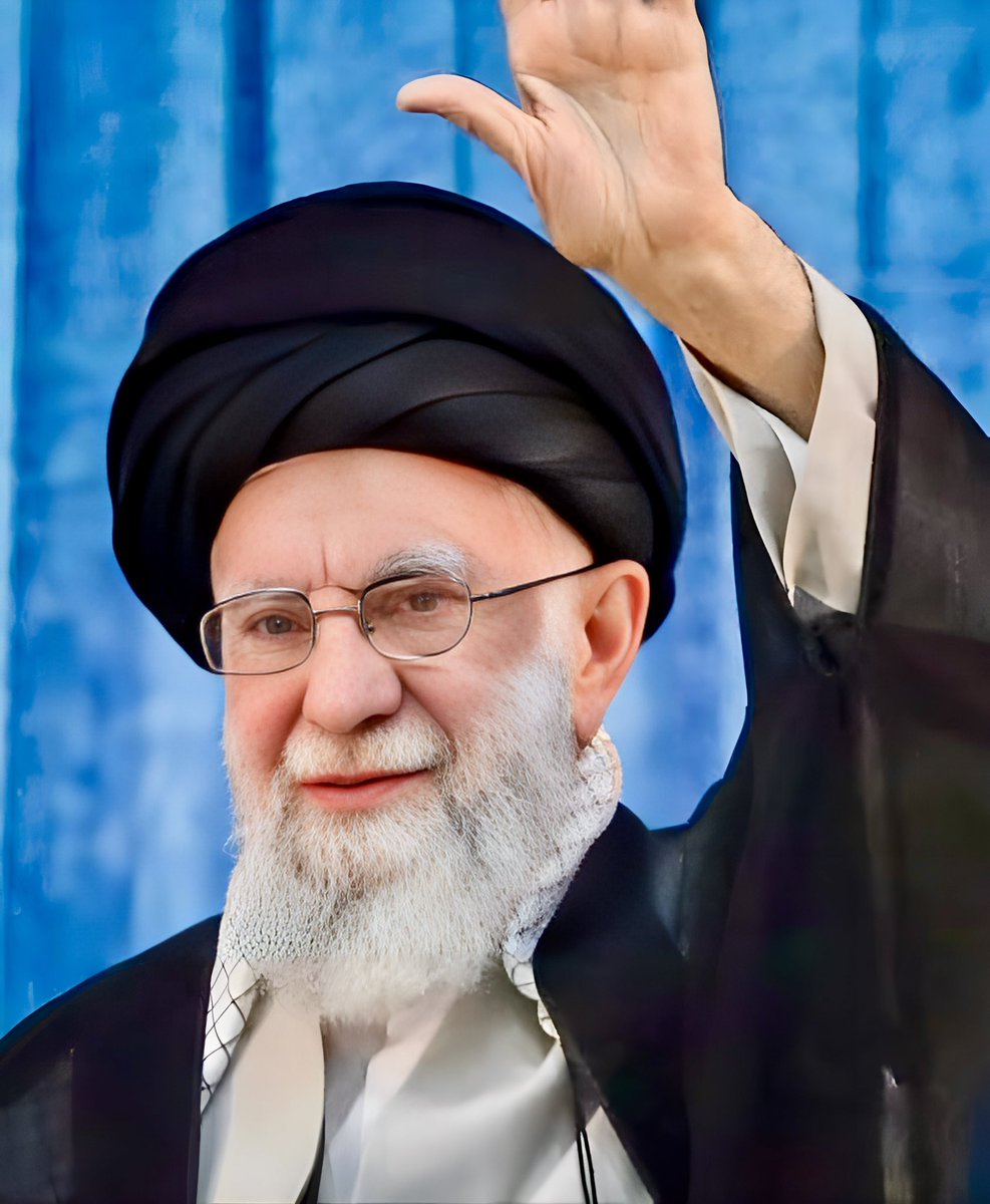 Αντίο γίγαντα …
Δολοφόνησες χωρίς κανένα δισταγμό 30.000 αθώους …
Το τέλος σου θα έπρεπε να είναι πολύ επώδυνο … αλλά στάθηκες τυχερός και τελείωσες γρήγορα …
#ιραν 
#χαμενεϊ