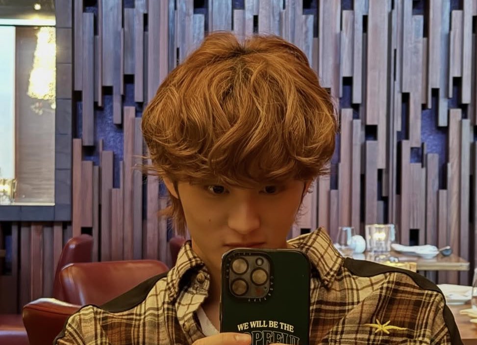 ᴅ✰ʀᴋsᴋʏsʜɪɴɪɴɢᴍᴇ ¹⁹⁹⁹ tweet media
