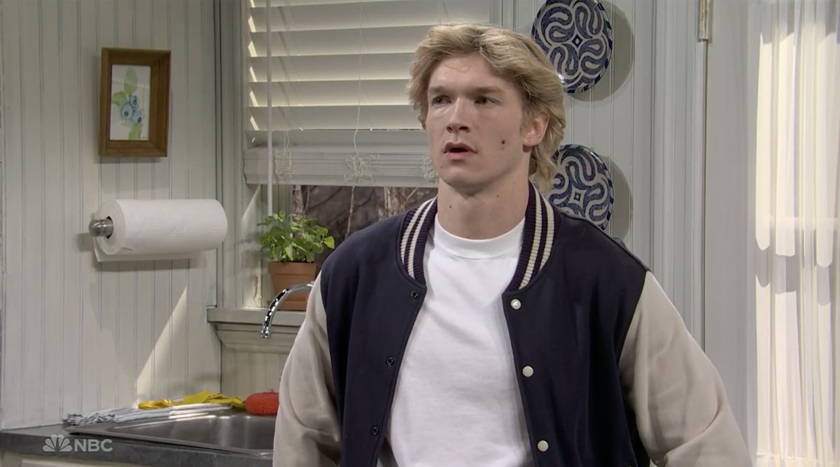 THE HAIR???? #ConnorStorrieOnSNL