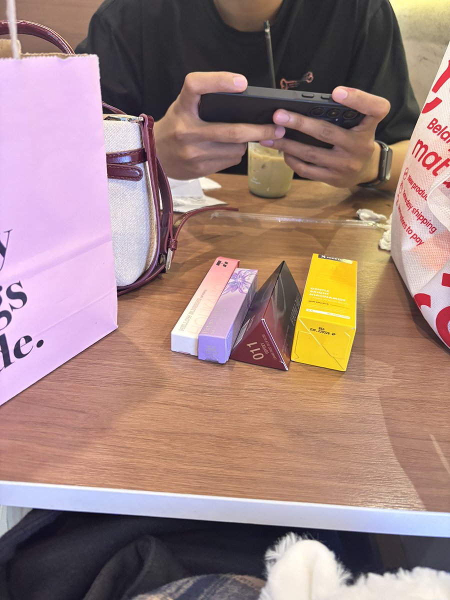 kiwaa🧸 tweet media