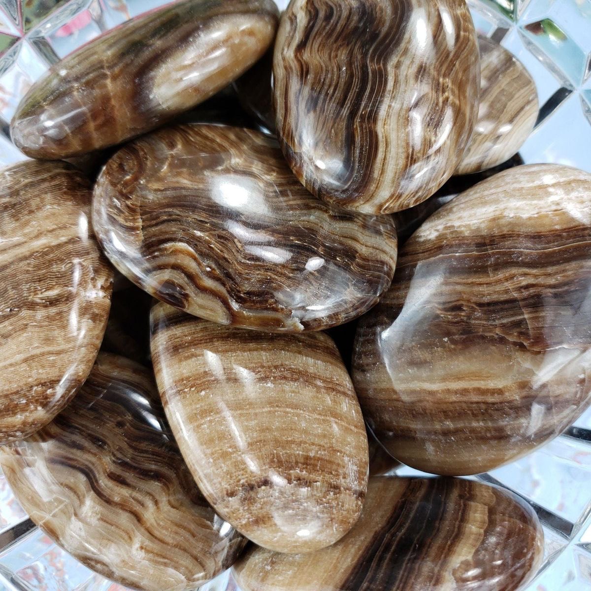 phoebesgroups's tweet photo. Chocolate calcite:

https://t.co/s4WSxOKuhK https://t.co/uhfZEheSGi