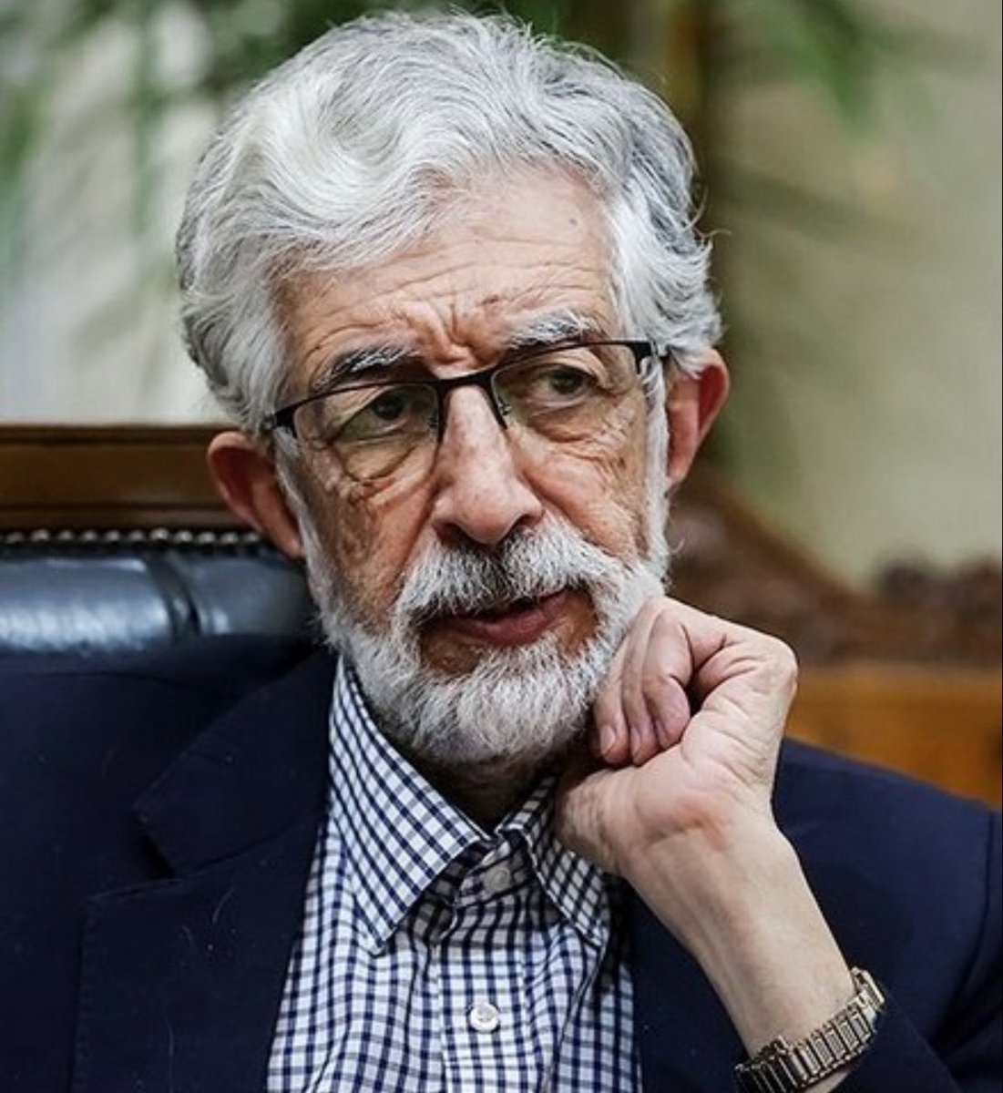 Arash Forouhar tweet media