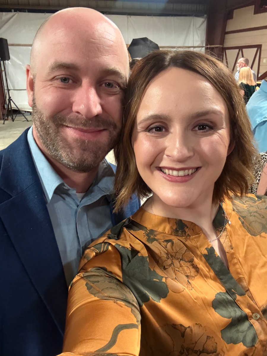 BobbehHaynie's tweet photo. My wife and I don’t get out much, but sometimes she gives me an excuse to get fancy. https://t.co/zHF91jpyQ6