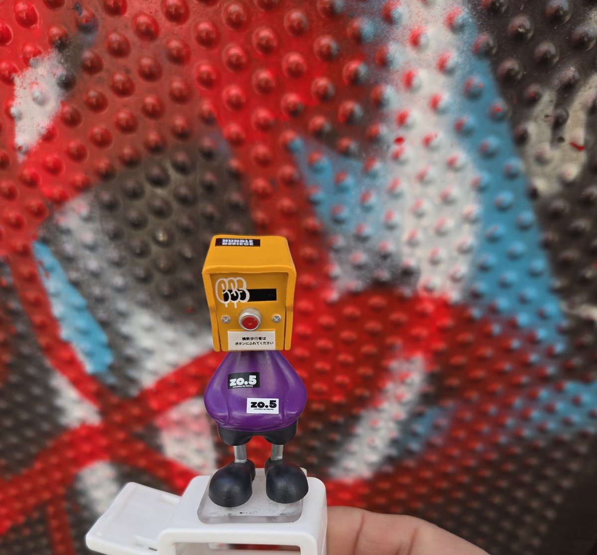 渋谷にて #FAKETOY #WALKER