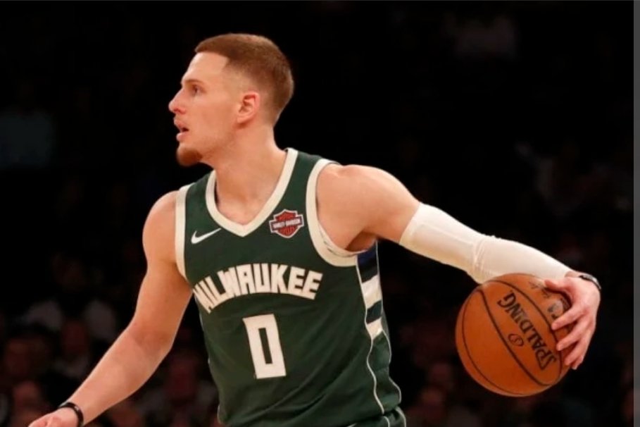 Khris Middleton Fanatic (@jaycook28040045) on Twitter photo 