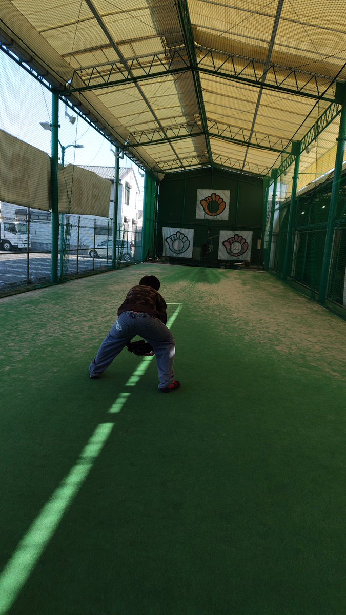 アンレディー tweet media