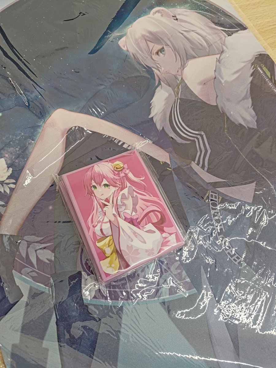 dengekitei 様より スリーブとプレイマットを協賛品としていただきまし