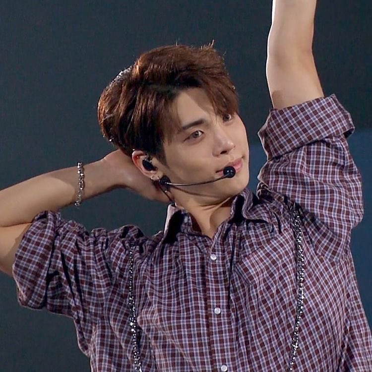 jonyungs's tweet photo. #JONGHYUN https://t.co/lsRPDgct8V