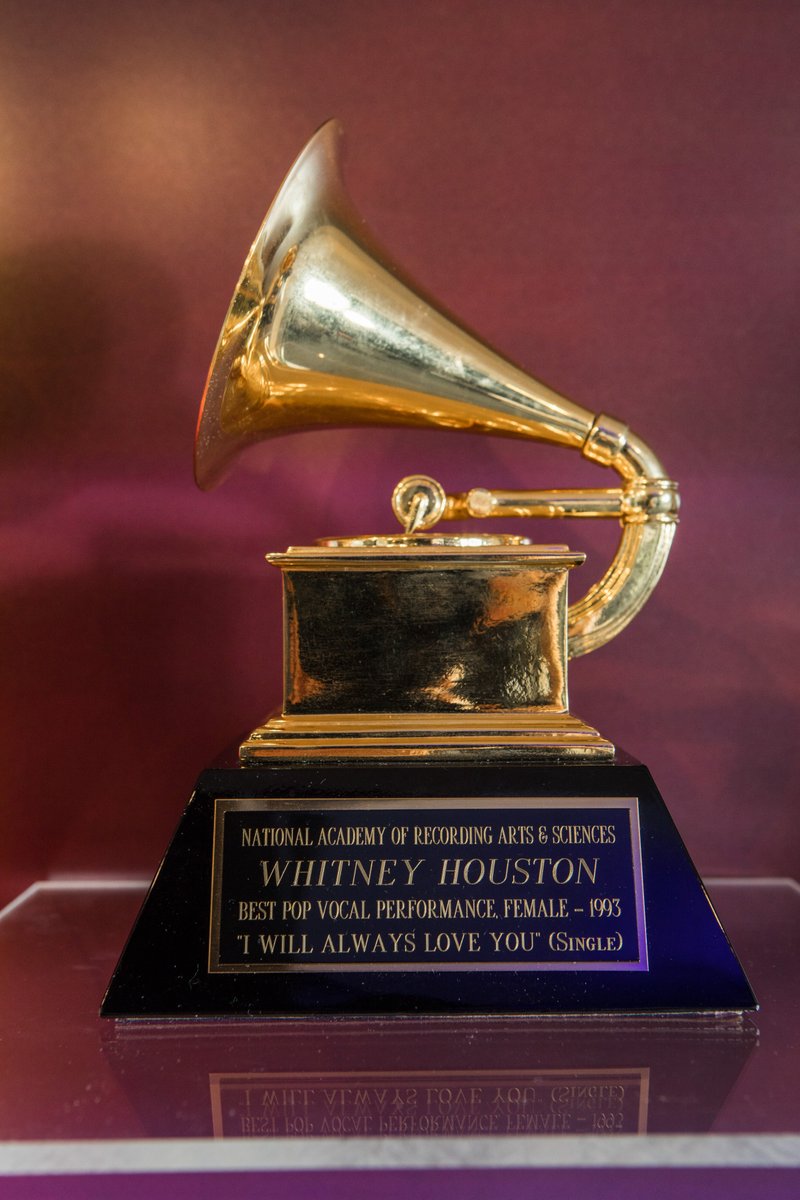 WhitneyHoustonFans tweet media