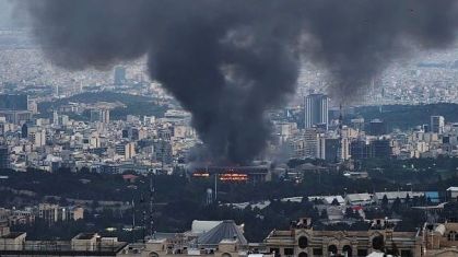 OPINIÃO! 🚨 Não se trata de não considerar o Irã um governo fundamentalista religioso, o que na prática ele realmente é e que eu fui, sou e serei sempre contra. 

A questão é só reconhecer isso quando o governo é absolutamente diferente da gente. Quando a língua tem um alfabeto