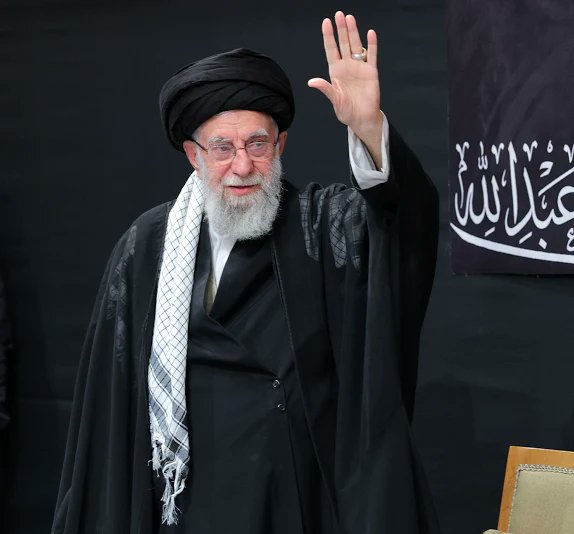 #Irán Confirmado: Jamenei, su hija, surgro y nieto, así como varios líderes han sido asesinados en los ataques de EEUU e Israel. Las muertes de niñas en escuelas primarias se eleva a 148.