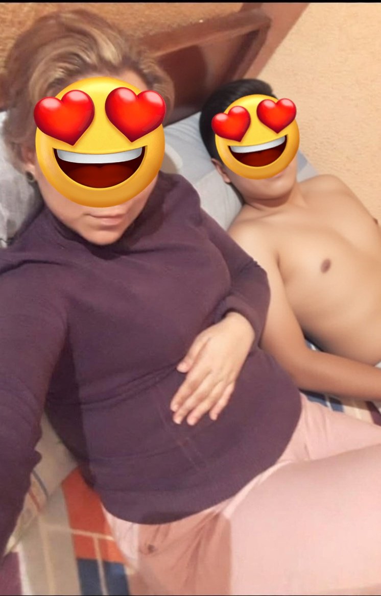 CompartidaMilf tweet media