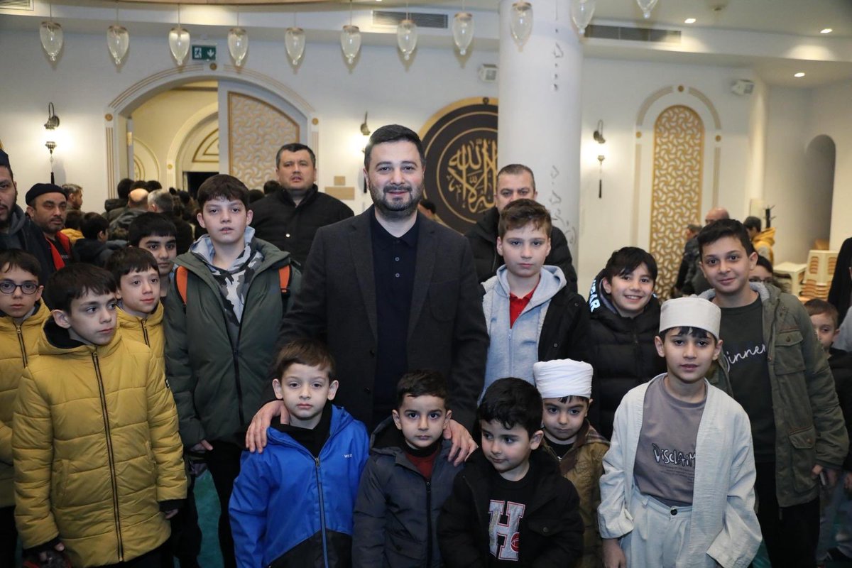 Mevlüt Öztekin tweet media