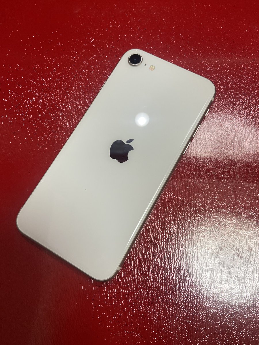 超超お買い得！！！】 iPhoneSE3 / 64GB 👉22,000円📱 この価格、正直