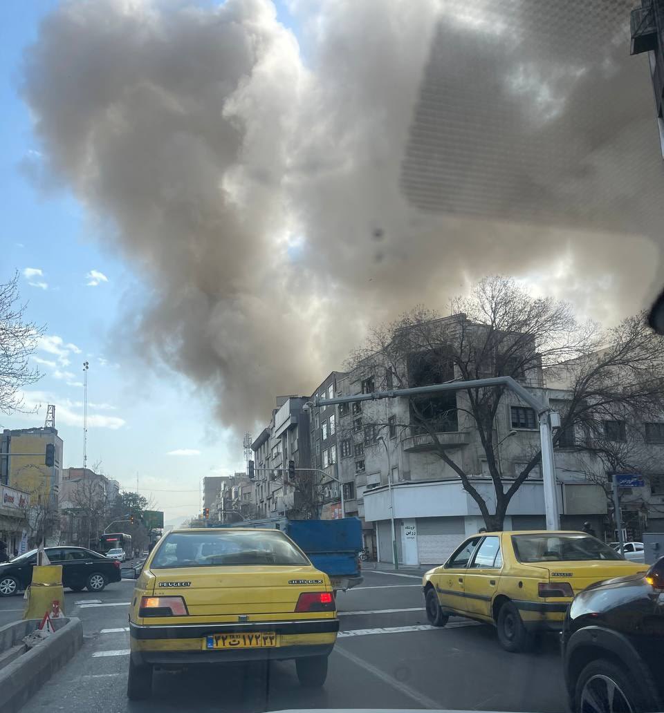 FaIxII11's tweet photo. 🚨 The Muslim Ummah stands as one from #Iran to #Iraq, from #Tehran to #Karbala as #آیت_اللہ_خامنہ_ای_شہید.
“To #Allah and to Him we shall return.”
#Netanyahu #Zionist Gulf Strait Of Hormuz Bagram Airbase Bahrain, #Qatar, #Kuwait, Saudi Arabia are at stakes.
#Iran #Pakistan #Gaza https://t.co/nwhK84SSrX