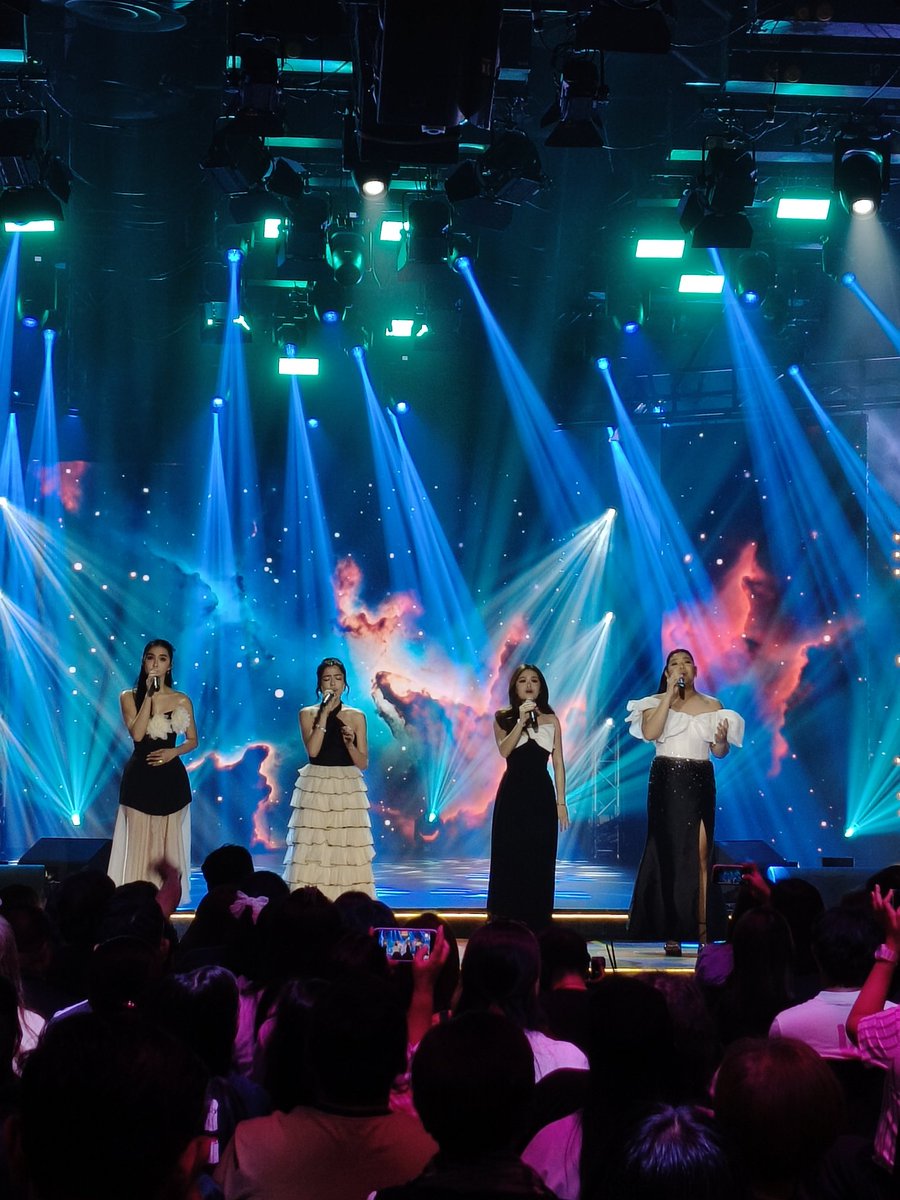 ASAPOfficial's tweet image. These ladies are so talented!

Grabe, galing n'yo, Esang, Kai, Elha and Alexa

#ASAPGlobalPinoys