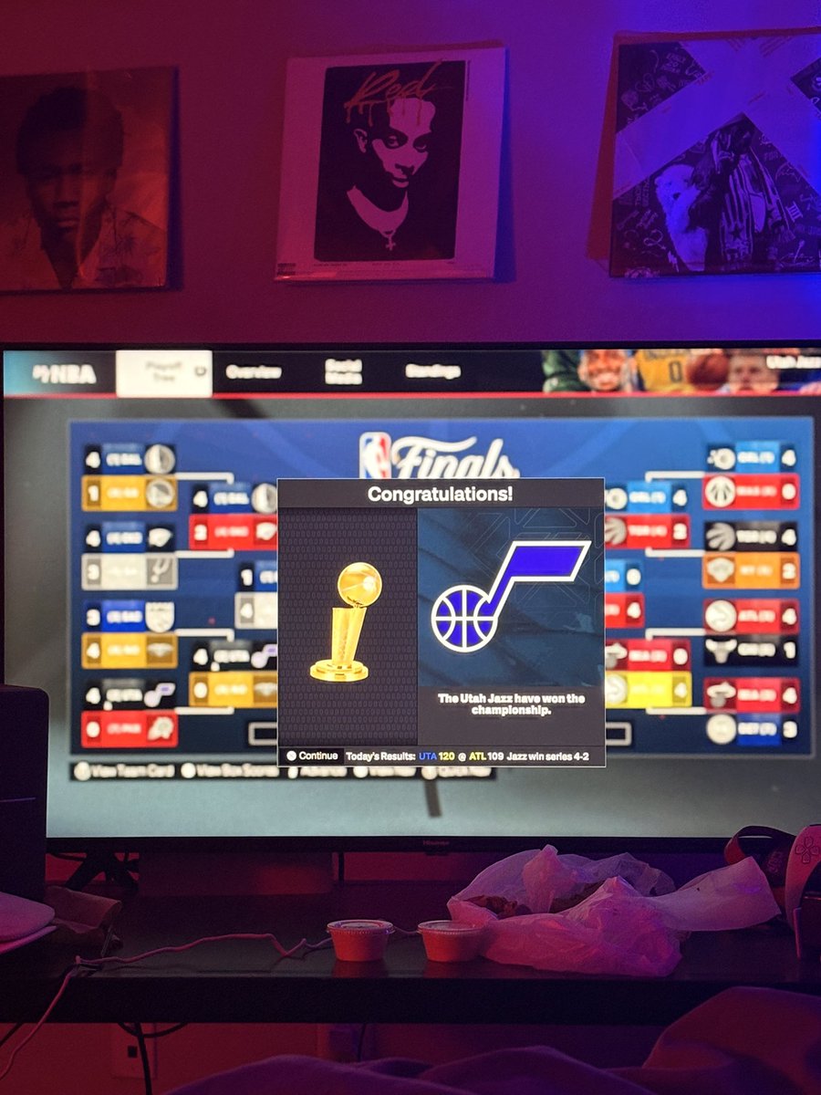 Jerry “The Redraw” Mander tweet media