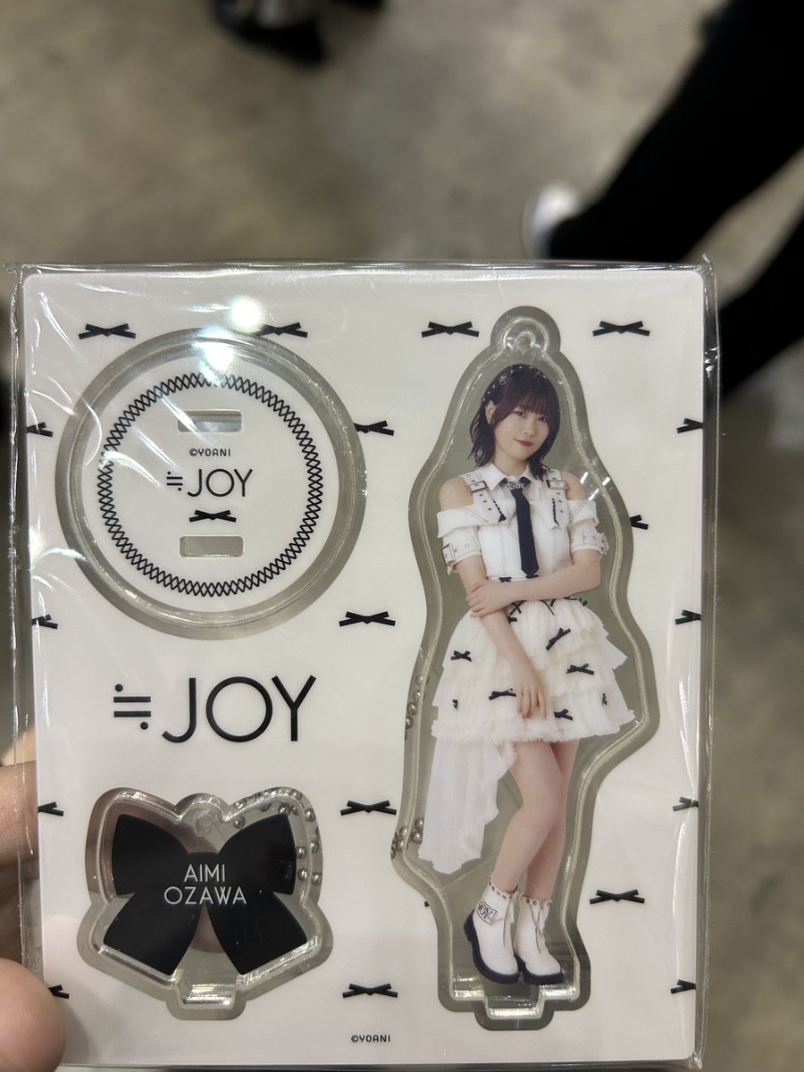 えいまあ tweet media