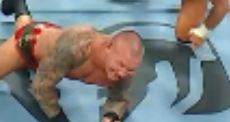 gtj1247's tweet image. Randy Orton laughing as he's getting up 🤣