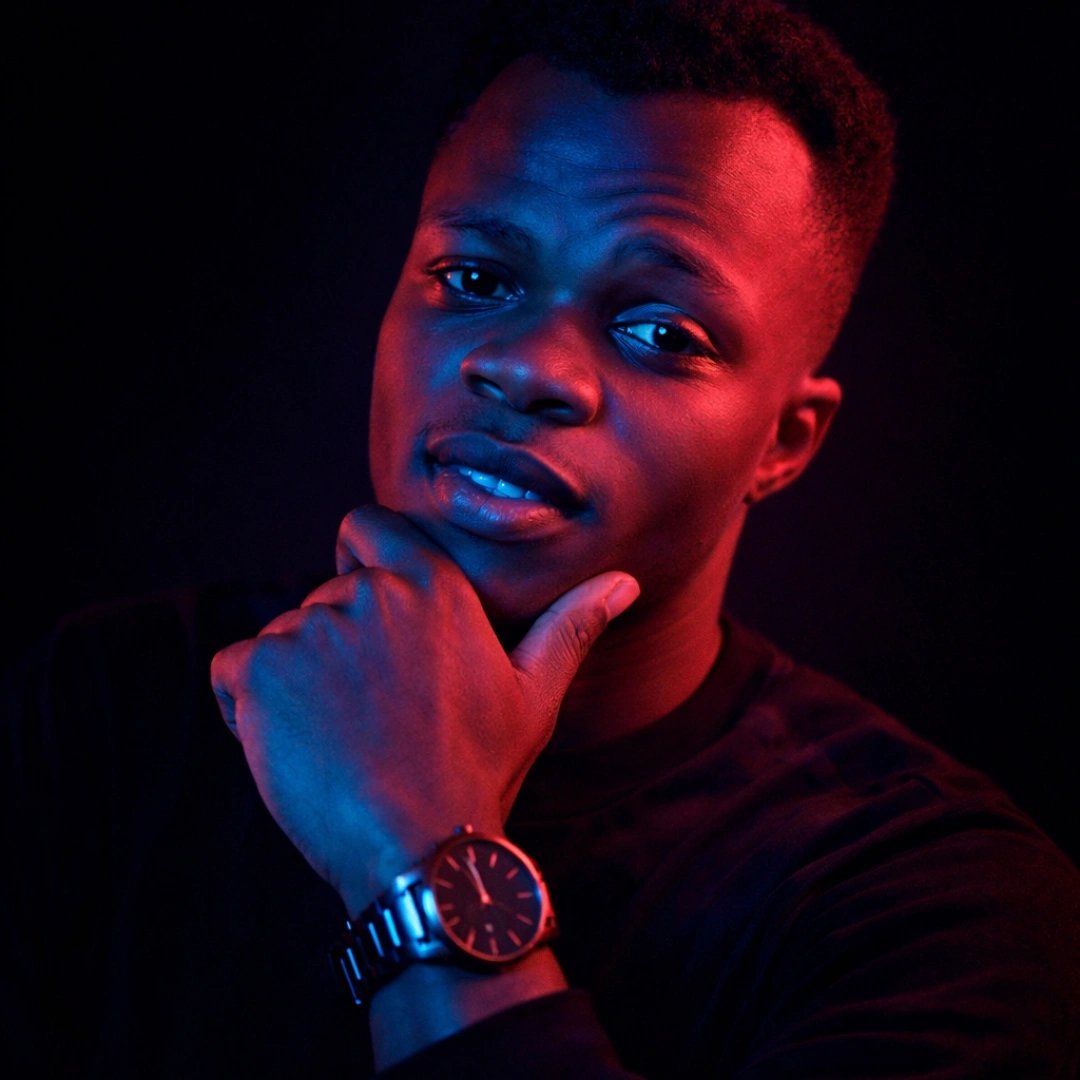 It’s my birth month.

Less talking. More building.
Less pressure. More precision.
Less distraction. More direction.

This next chapter is about structure, scale, and serious growth.
Let’s work. 🚀
#Growth 
#Discipline 
#Newmonthblessings