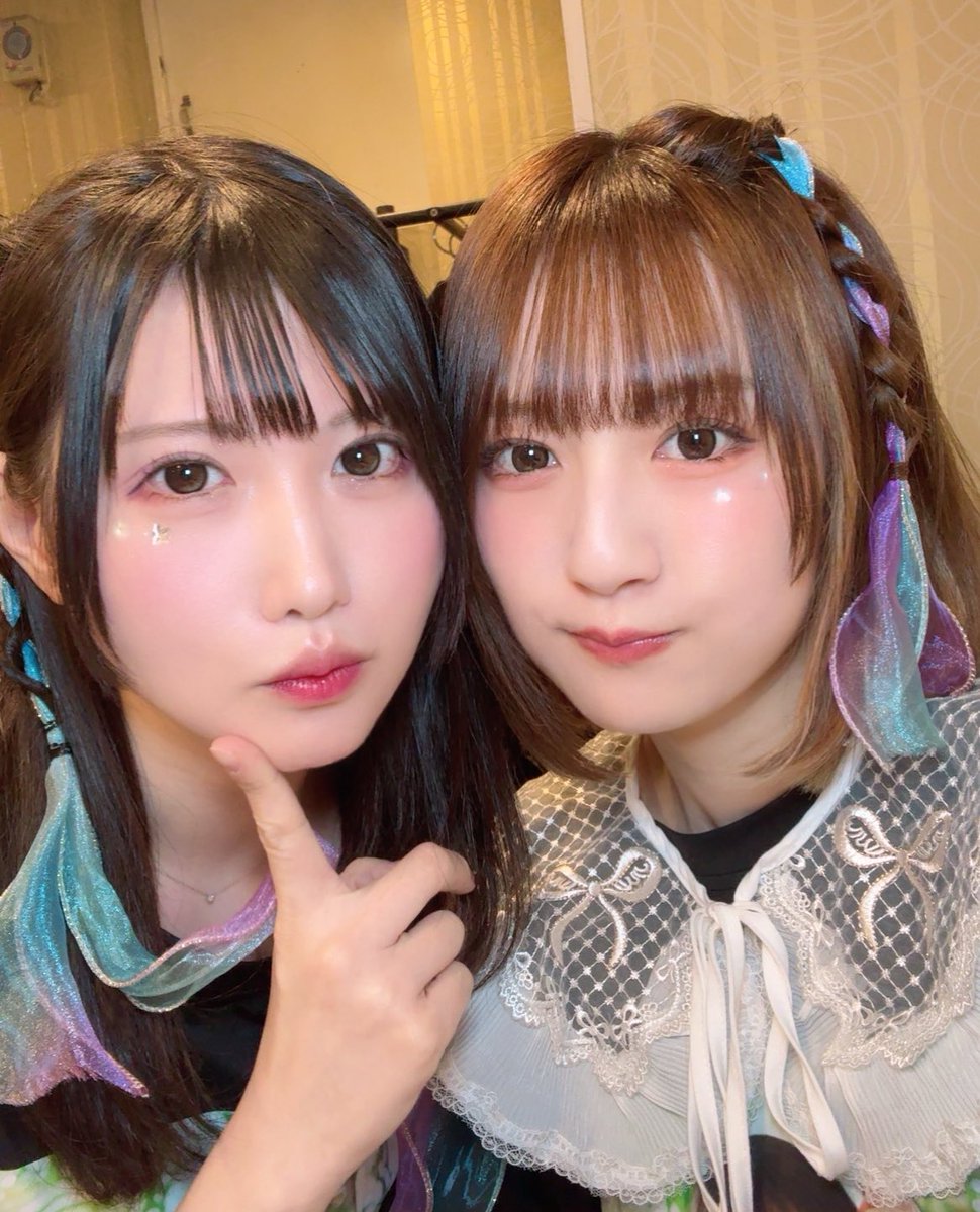 mdkozo's tweet photo. 雨音るみ生誕Live🧁(ദി⸝⸝◜࿀◝ ⸝⸝)
3曲歌わせていただきました🎤🎀

行動力があっていろんなことに誘ってくれるおかげで思い出がたくさん🩵いつもありがとう✨ 

夏生ちゃんと初めまして.ᐟ .ᐟ .ᐟ素敵な演奏ありがとうございました🎶 https://t.co/5oQkDnWZ1x