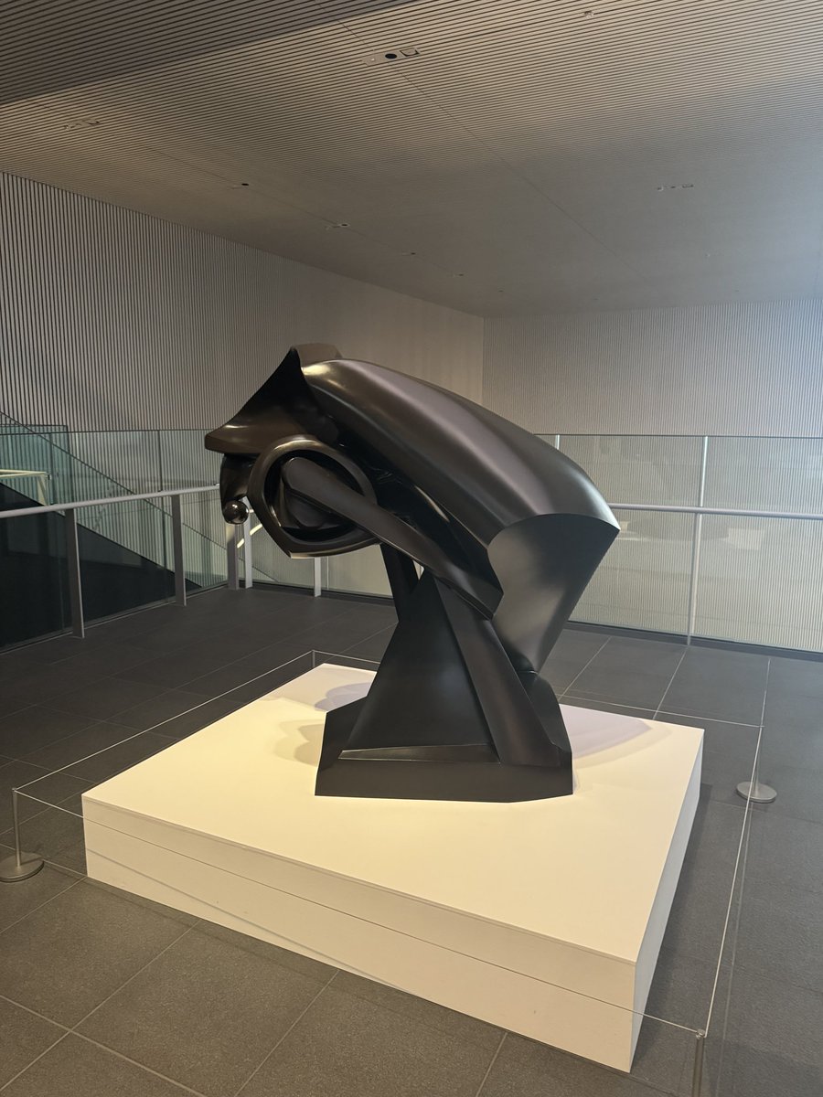 例えば、これは美術館の作品やが 私は何も前提知識を持たずにいいなっ